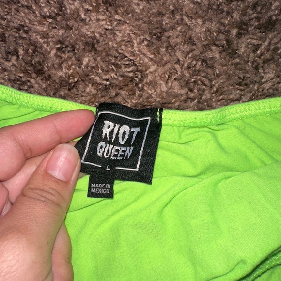 Riot Queen Tube Tops - Picture 2 of 4